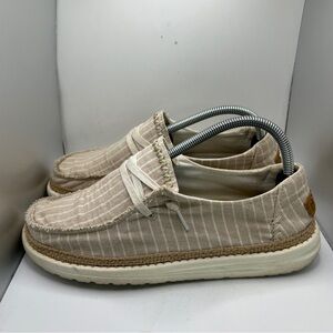 Women’s Hey Dude’s Size 9